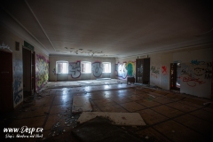 adolf-hitler-abandoned-hospital-urbex-15