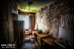 abandoned-urbex-hotel-europe-germany-writer