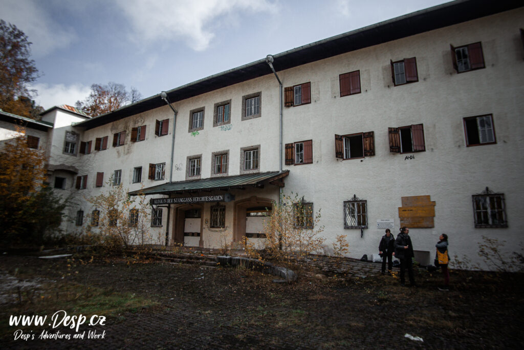 adolf-hitler-abandoned-hospital-urbex-42